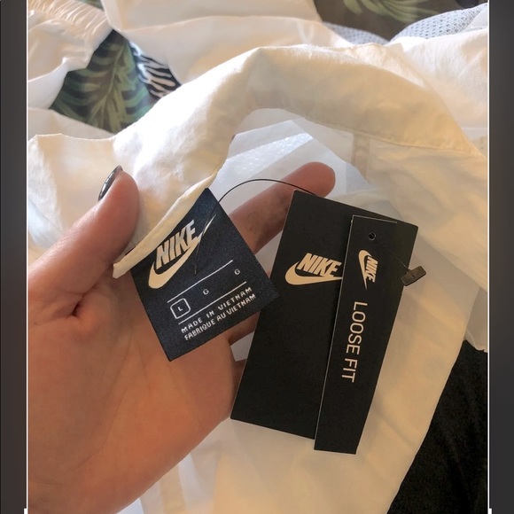 Nike air max windbreaker NWT Size L - Picture 11 of 12